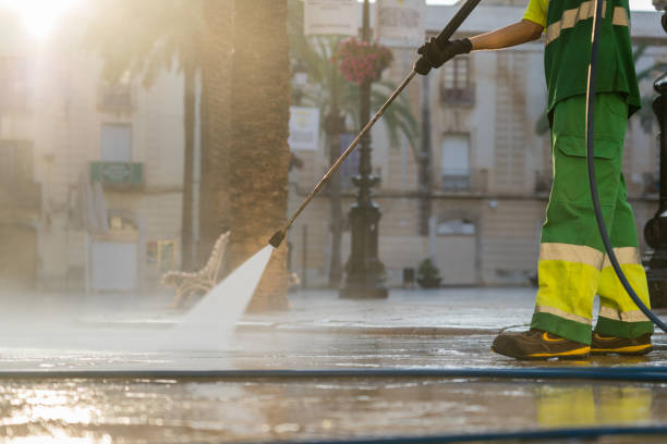 Best Sidewalk Pressure Washing  in Omaha, TX